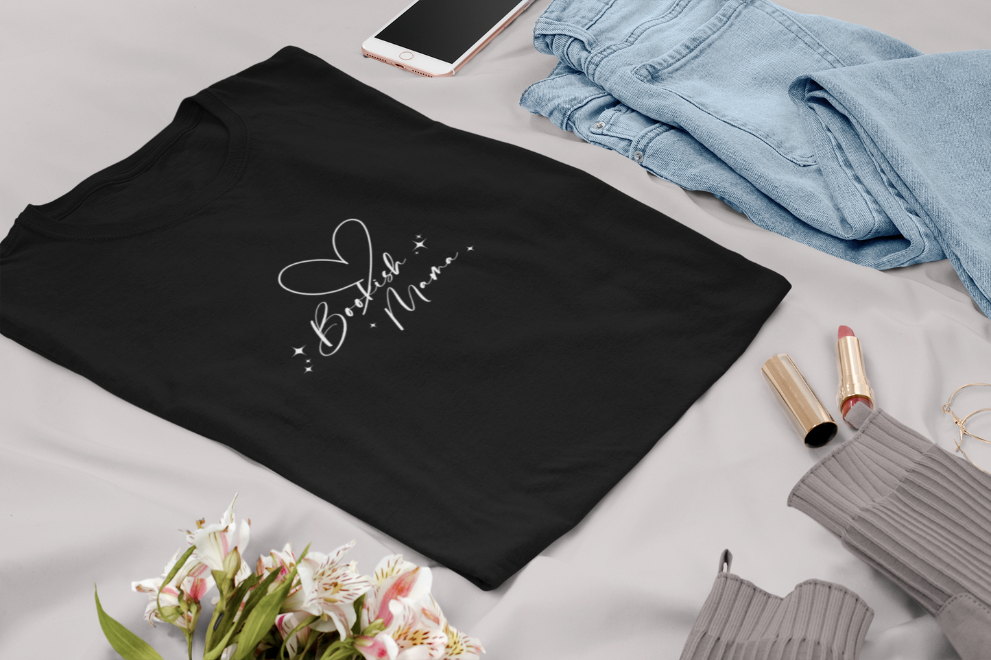 Bookish Mama Tee